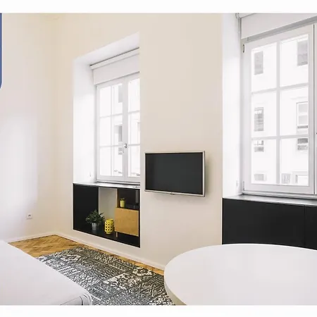 Orm - Saraiva De Carvalho 公寓 *